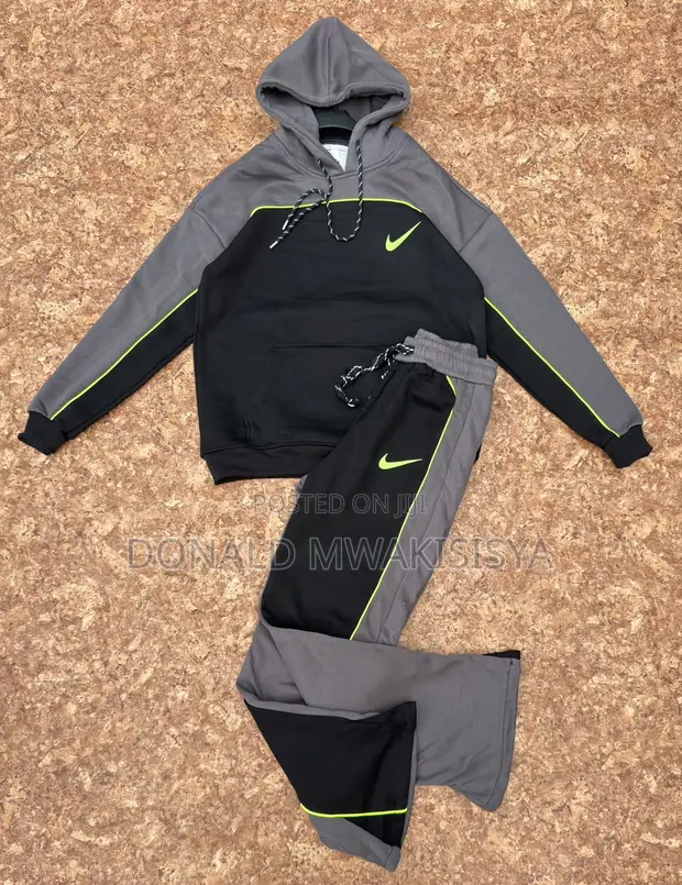Nike Tracksuit Hoodie Rangi Mbili - Ubora wa Premium - 1