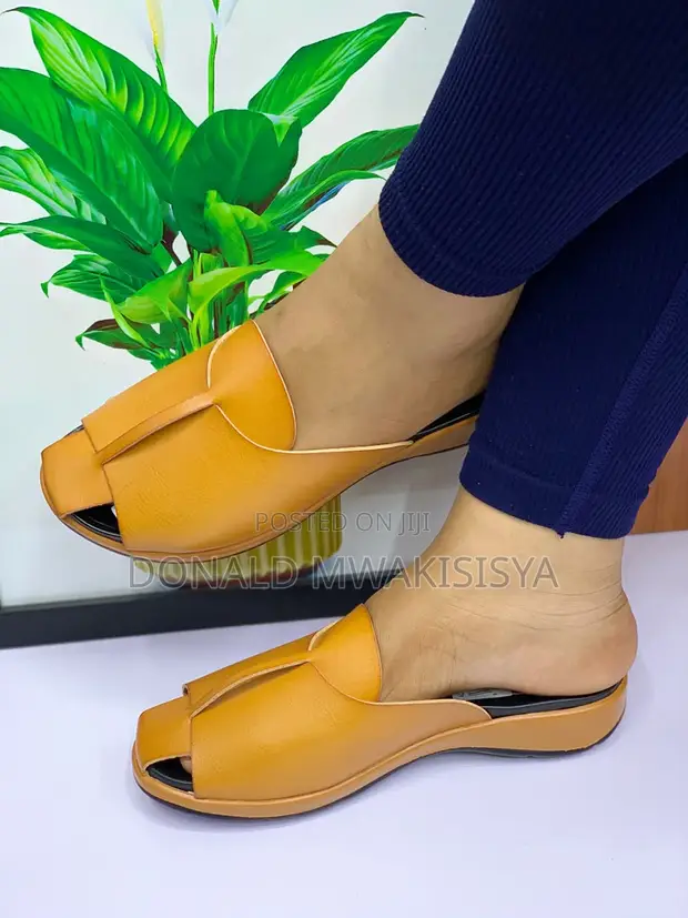 Women's Open Toe Slippers - AL Design - 1