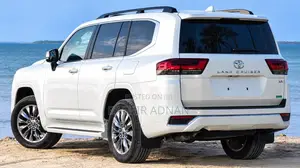 New Toyota Land Cruiser LC300 ZX 2025