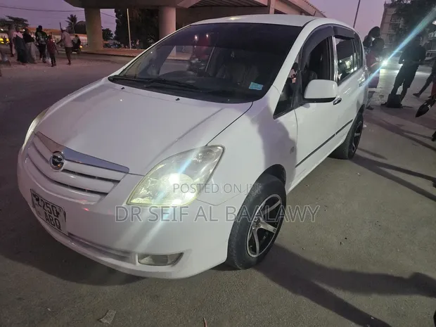 Toyota Corolla Spacio 2009 White - 1