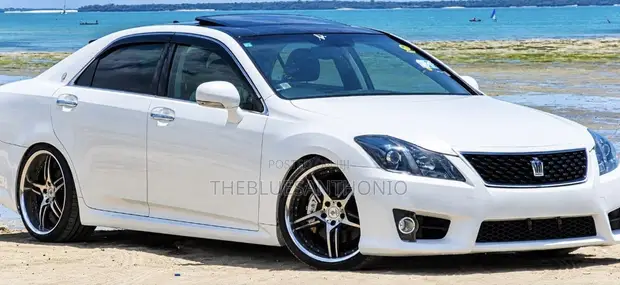 Toyota Crown Athlete 2009 - 1