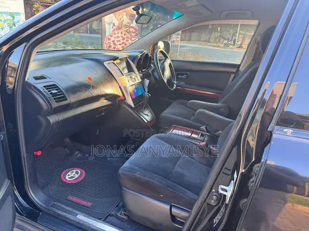 Toyota Harrier 2006 Black - 1