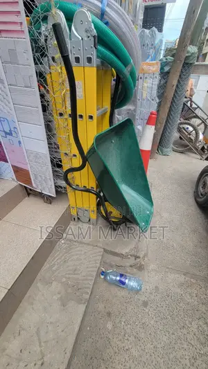 Quality Green Wheelbarrow