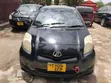 Toyota Vitz 2005 Nyeusi - 1