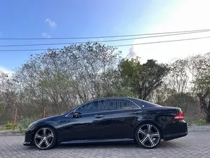 Toyota Crown 2008 Black