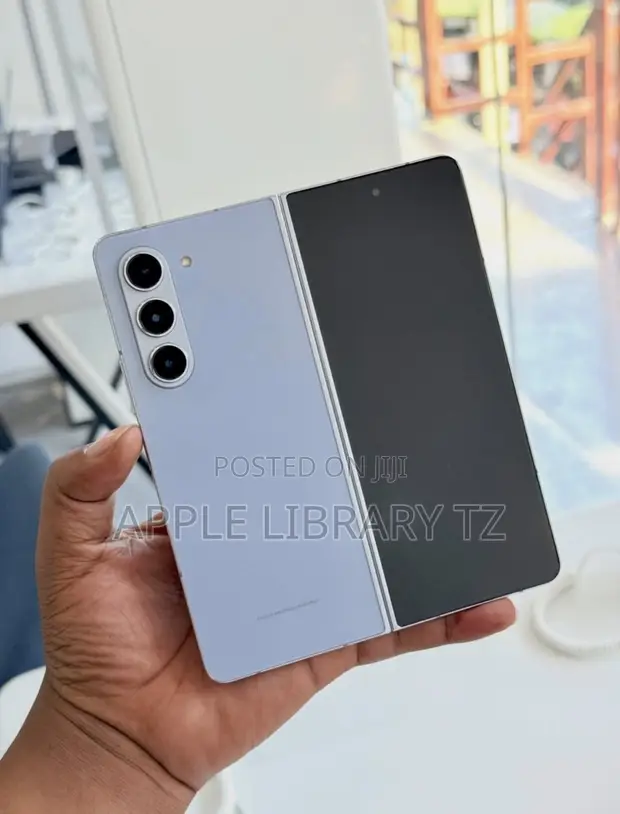 New Samsung Galaxy Z Fold 5 1TB Blue - 1
