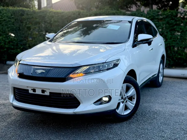 Toyota Harrier 2015 Nyeupe - 1