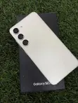 New Samsung Galaxy S23 128GB White - 2