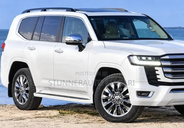 New Toyota Land Cruiser 300 ZX 2025 - 1