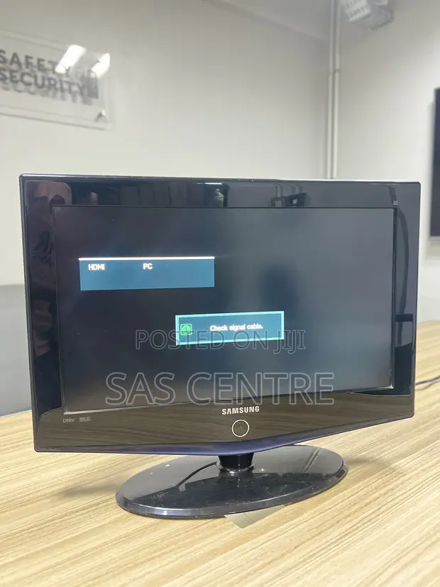Samsung 26" LCD TV LE26R71B - 1
