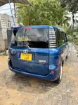 Toyota Sienta 2006 Bluu - 4