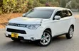 Mitsubishi Outlander 2015 White - 4