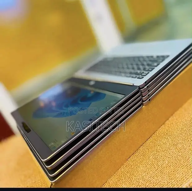 Laptop HP EliteBook Folio G1 - Intel Core M3, 8GB RAM, 256GB SSD - 1