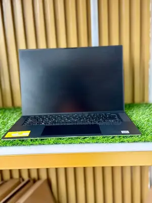 Dell XPS 15 9500 Laptop: 16GB RAM, 512GB SSD, Intel Core i5