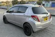 Toyota Vitz 2012 Nyeupe - 4