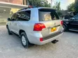 Toyota Land Cruiser 4.5 V8 DLX 2015 Nyeupe - 3