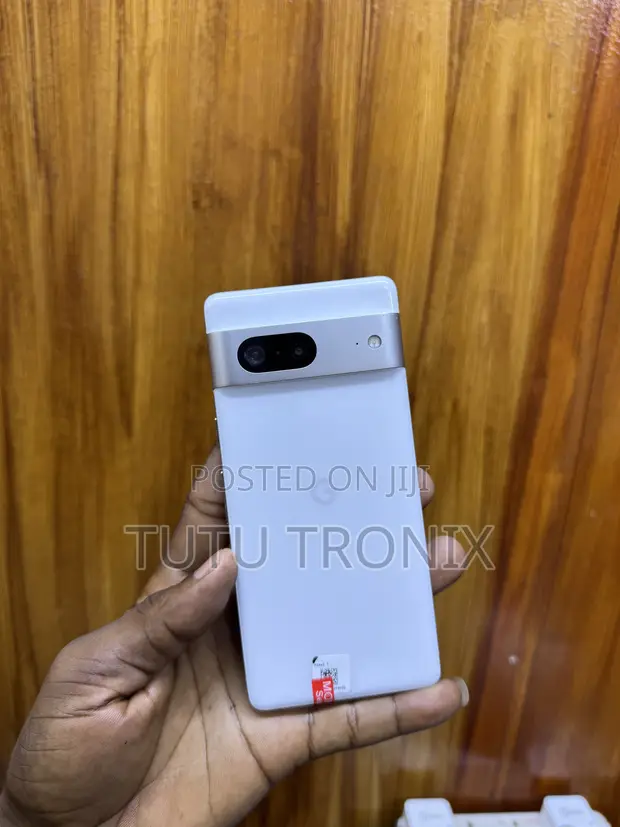 Google Pixel 7 128GB White - 1