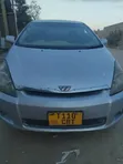 Toyota Wish 2003 Nyeupe - 1
