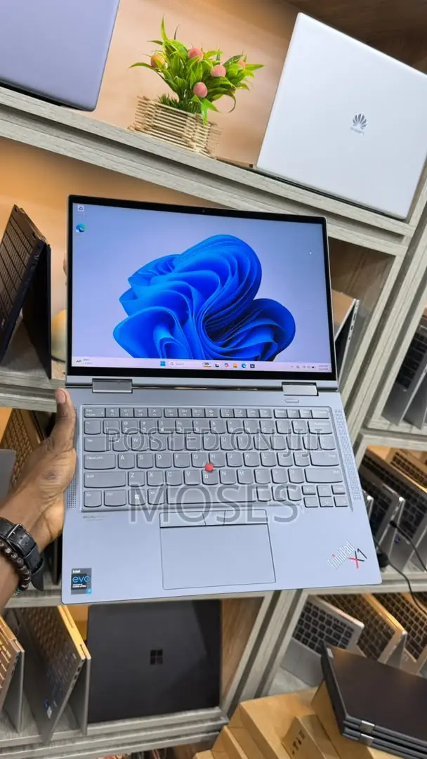 Lenovo ThinkPad X1 Yoga Gen 6 Laptop - Core i7, 32GB RAM, 512GB SSD, 4K Touchscreen - 1