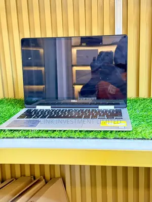 Dell Inspiron 13 7386 2-in-1 Laptop - Core i5, 8GB RAM, 256GB SSD