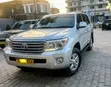 Toyota Land Cruiser V8 2015 Nyeupe - 2