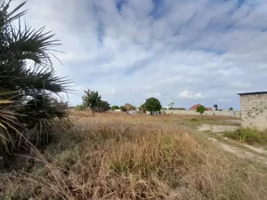 Kigamboni Mwongozo Plot for Sale