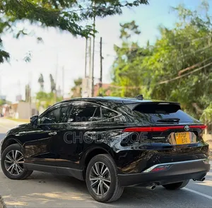 Toyota Harrier 2021 Nyeusi
