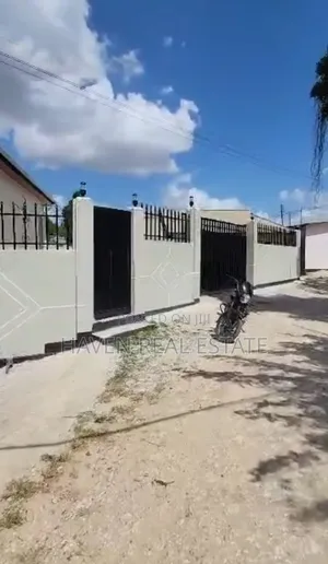 8-Bedroom Mansion for Sale in Kimara Temboni