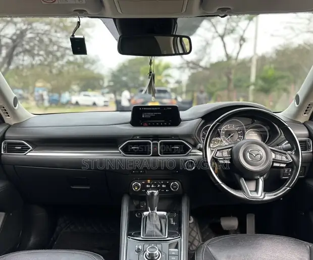 Mazda CX-5 2017 Pearl White - 1