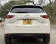 Mazda CX-5 2017 Pearl White - 4