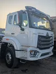 CNHTC Howo NX 371hp Tractor Unit - 2