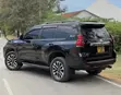 Toyota Land Cruiser Prado 2022 Nyeusi ya Matt - 2