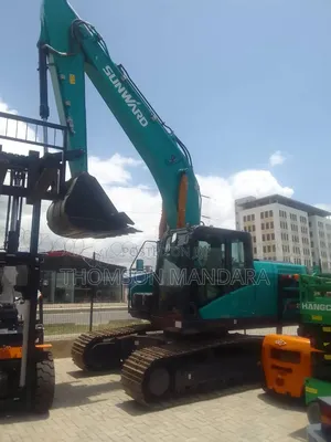 21-Ton Excavator for Hire - Dar es Salaam