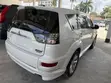 Mitsubishi Outlander 2011 White - 3