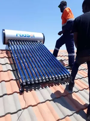 150L Solar Water Heater - 15 Vacuum Tubes