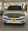 Toyota Land Cruiser 4.6 V8 ZX 2018 Nyeupe - 1