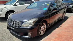 Toyota Crown Athlete 2010
