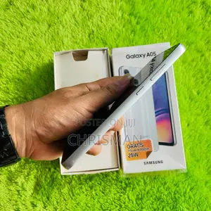Samsung Galaxy A05 128GB Mpya Nyeupe