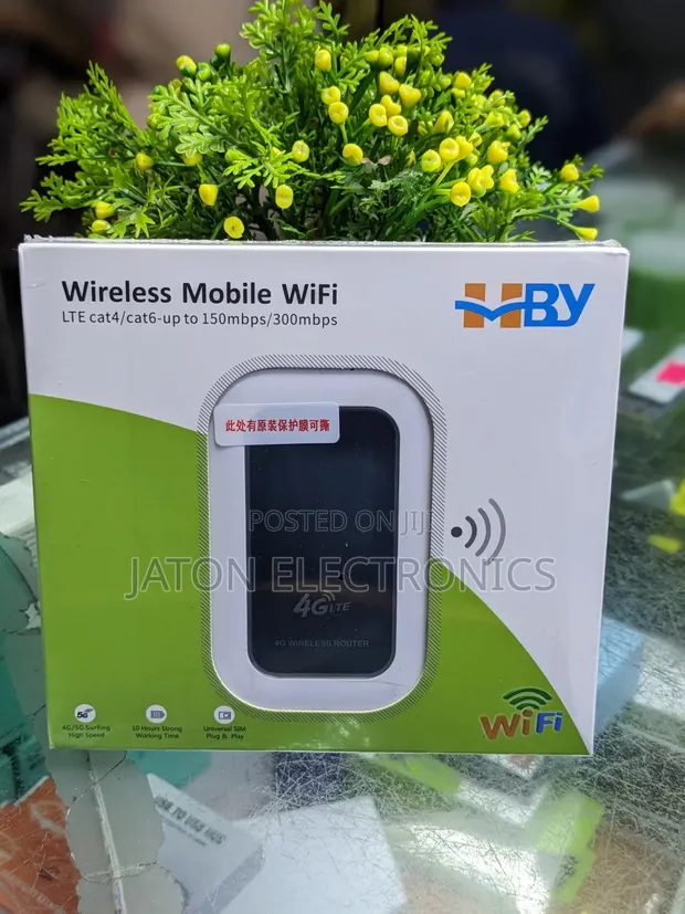 New Wireless Mobile WiFi 2100mAh - 1