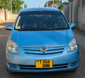 Toyota Corolla Spacio 2005 Bluu