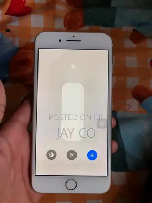 Apple iPhone 8 Plus 64GB Nyeupe