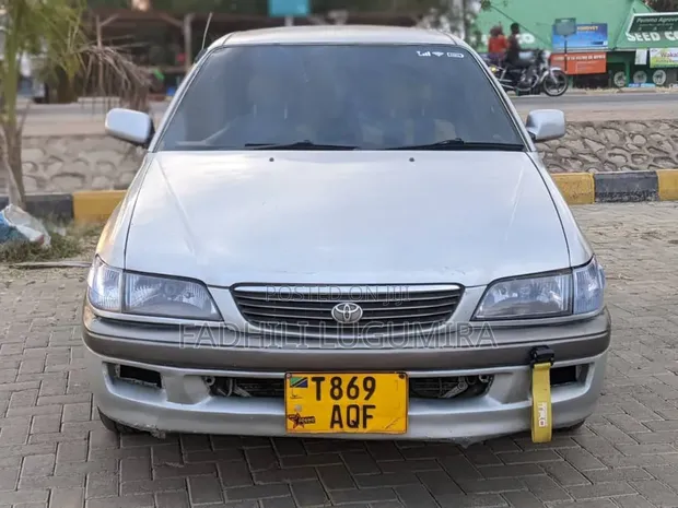Toyota Premio 2002 Silver - 1