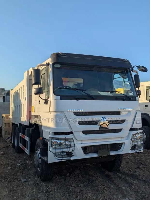 Sinotruk Howo Tipper Mpya Kabisa - 1