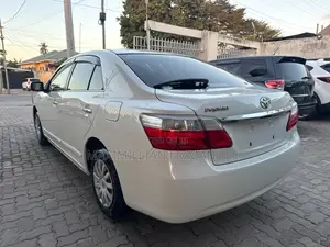 Toyota Premio 2010 Pearl White