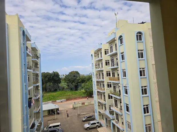 Ghorofa ya Vyumba 2 vya Kulala yenye Samani kwa Ajili ya Kuuzwa Mjini - 1