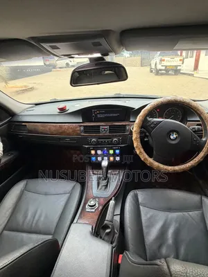 BMW 3 Series 2010 Kijivu