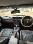 BMW 3 Series 2010 Kijivu - 1