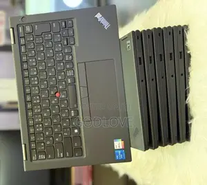 Laptopi ya Lenovo ThinkPad X131e 16GB RAM, 256GB SSD