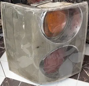 Range Rover Vogue L322 Rear Lights (Used)