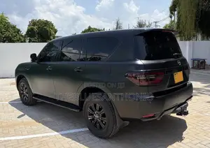 Nissan Patrol Y62 Black Edition 2023